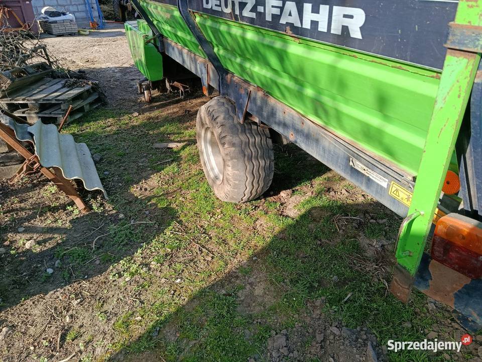 Przyczepa samozbierająca Deutz Fahr k550 nieuszkodzony Czarnożyły