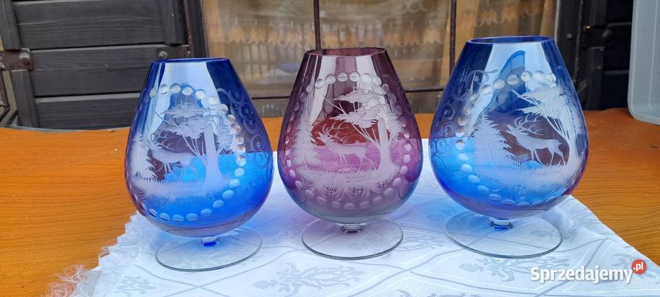 Pucharki duże Egermana z motywami myśliwskimi Porcelana i szkło mazowieckie Warszawa