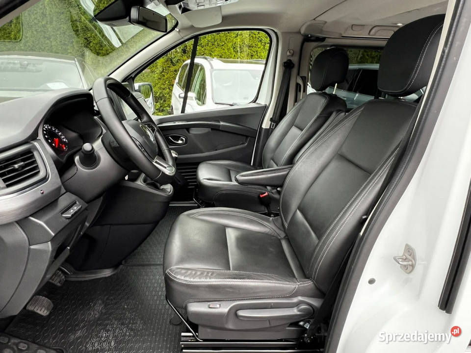 Renault Trafic 20 DCI 150 7 osobowy Kamera Navi nawigacja