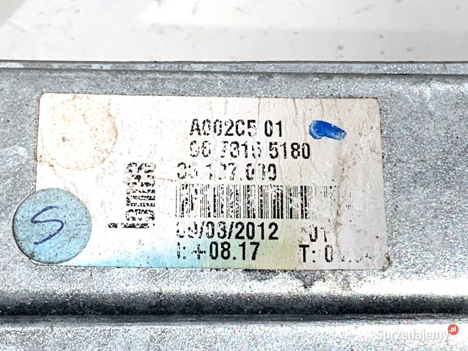 PODNOŚNIK SZYBY PRAWY PRZÓD PEUGEOT 208 I