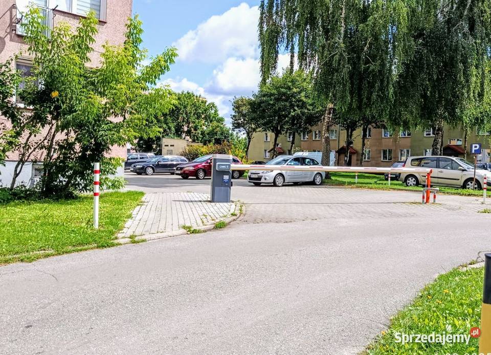 Mieszkanie 2 pok 30m2 PARTER Centrum