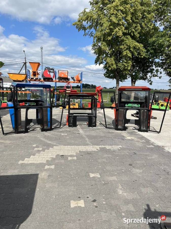 KABINA CIĄGNIKOWA DO MF255 Z BŁOTNIKAMI URSUS Grójec sprzedam