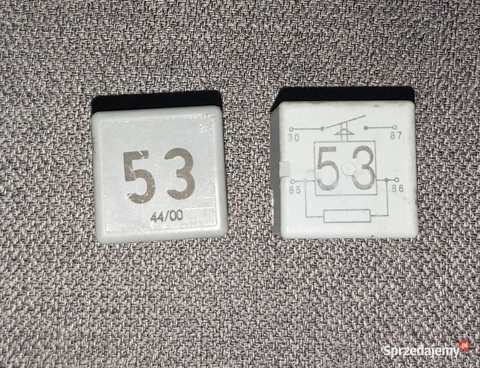 Przekaźnik 141 951 253B Audi VW SEAT Skoda