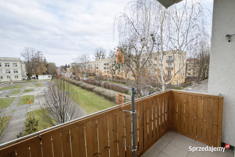 Mieszkanie z klimatem 3448 m balkon piwnica Warszawa