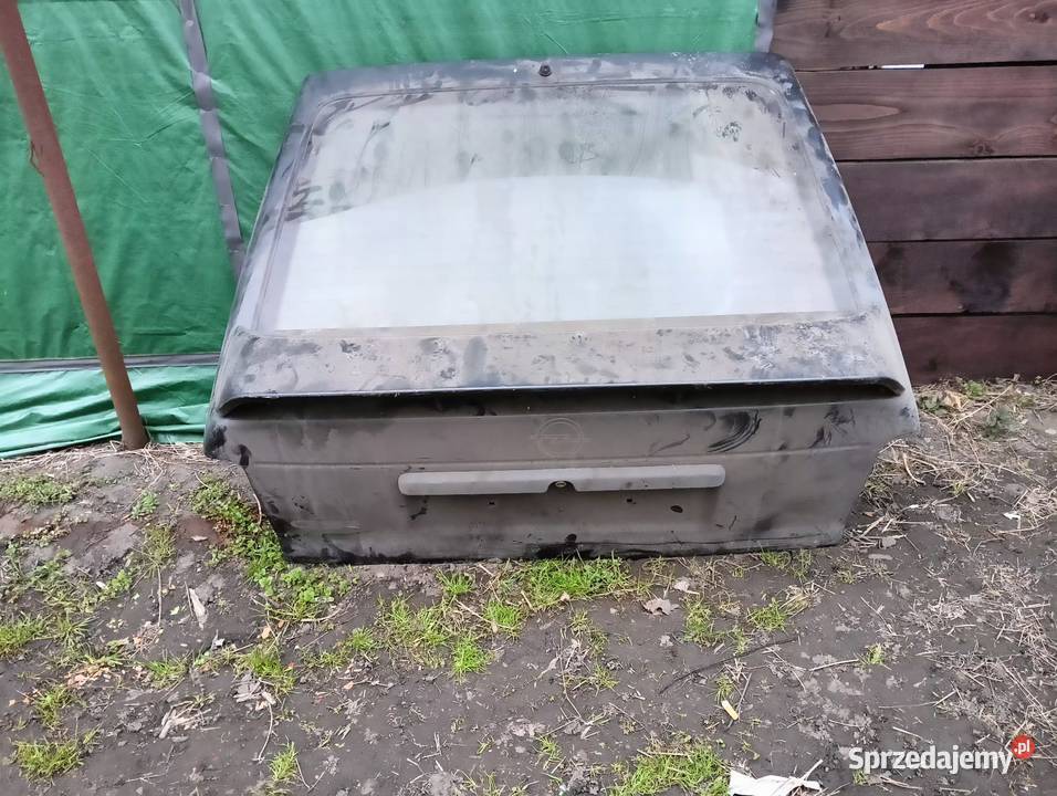 Opel kadett GSI E klapa tylna c20xe c20ne 20seh osobowe Wiązów
