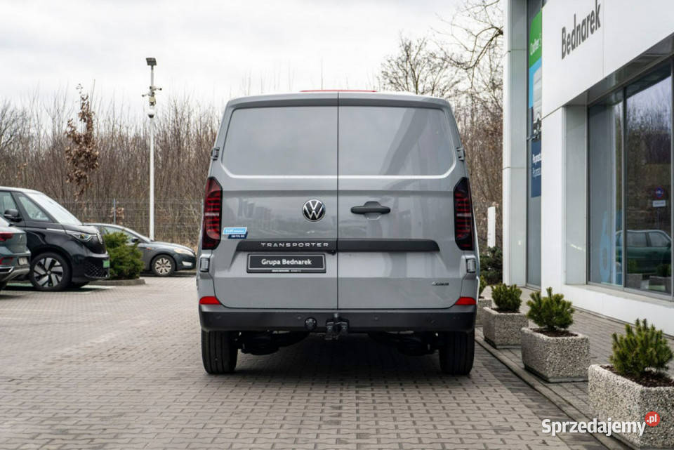 Volkswagen Transporter T7 Furgon 20 TDI 150 pełny VAT Łódź
