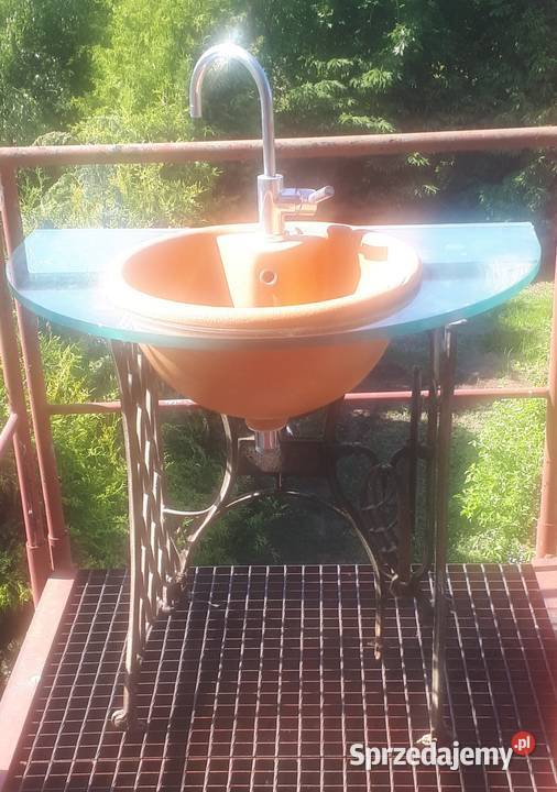 Zlew na maszynie do szycia SINGER Starogard Gdański