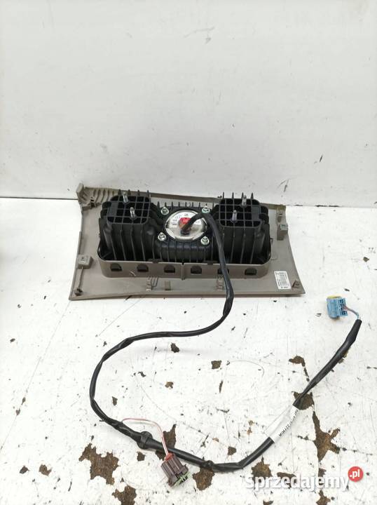 PODUSZKA POWIETRZNA AIRBAG PRAWA PASAŻERA Rok produkcji 2015 świętokrzyskie