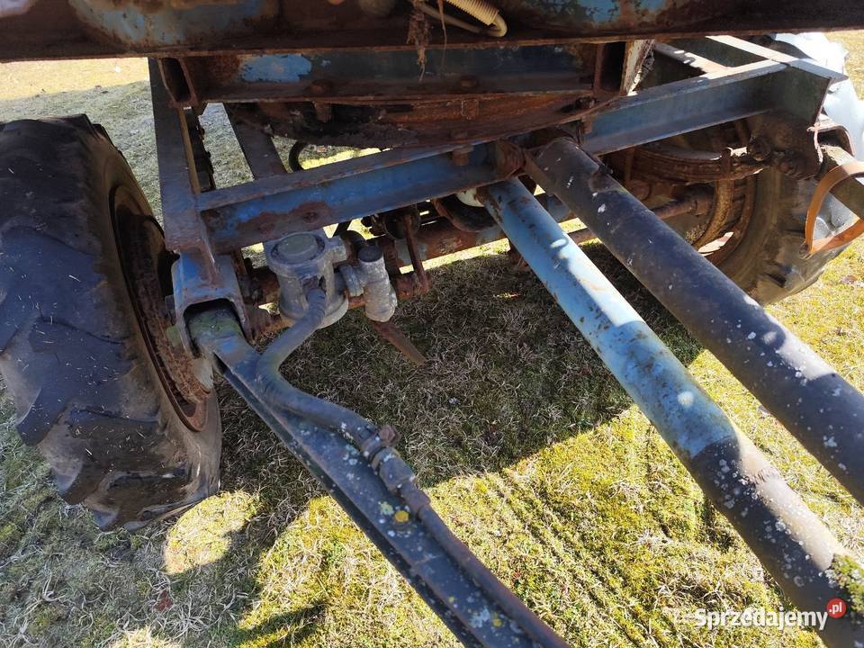 Sprzedam części do rozrzutnika T087 uszkodzony Rozrzutniki obornika Krosno Odrzańskie sprzedam