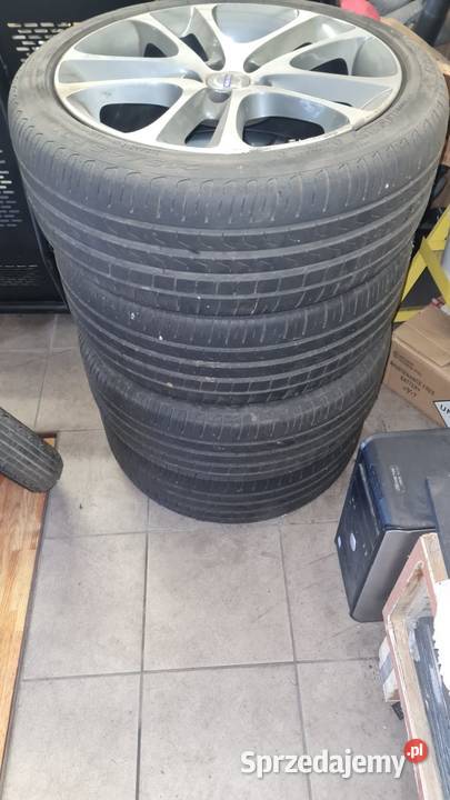 Felgi aluminiowe 18 Volvo C30 z oponami
