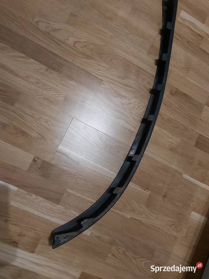 Dokładka przedniego zderzaka ford Fiesta MK6 Piaseczno