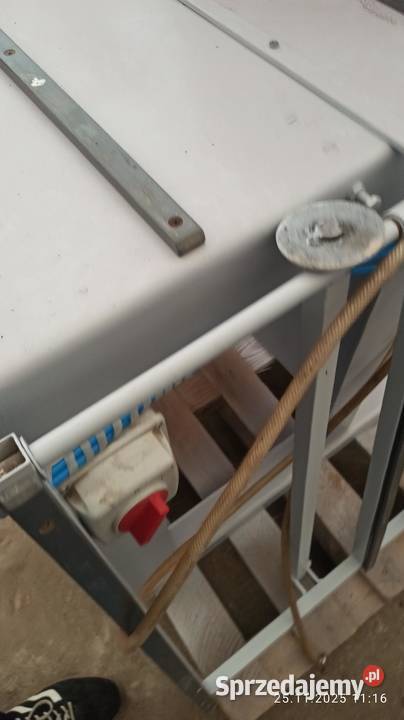 piła do cięcia skośnego i prostego Holzher typ Kłodawa