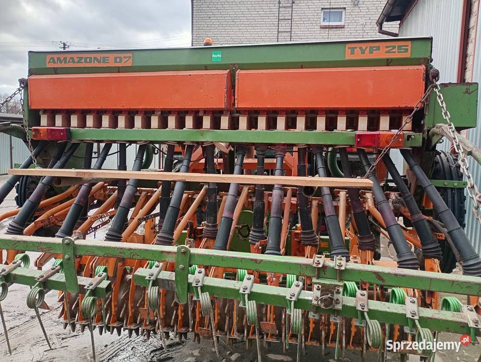 Agregat uprawowo siewny siewnik amazone d7 25m