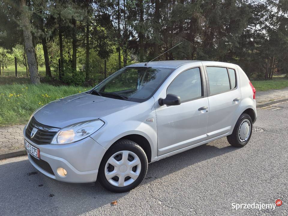 DACIA SANDERO 16B MPI OPŁACONY Z NIEMIEC KLIMA wspomaganie kierownicy Końskie sprzedam