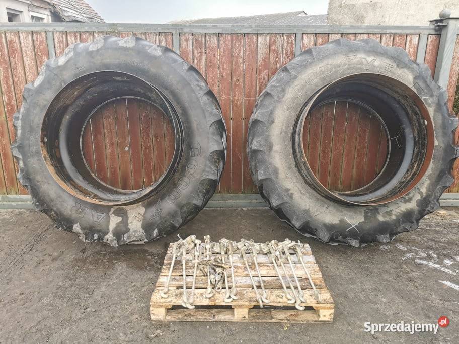 Koła bliźniacze 18X42 John Deere 8330 208 R42 Wilkowo