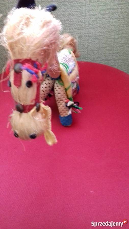 Słomiana lalka i konik Iława