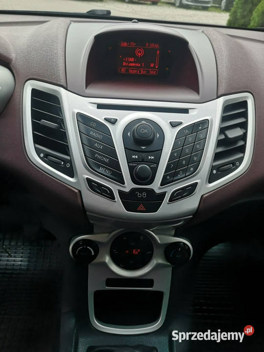 Ford Fiesta 125 16V 82 Klimatronik ALU Isofix autoalarm Motoryzacja Strzegom