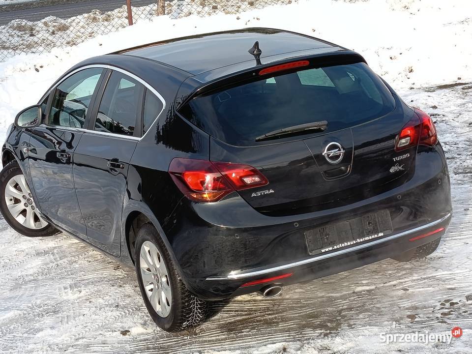 2014 Opel Astra J 14 TURBO 140 nowe opony zimowe skórzana tapicerka Dynów