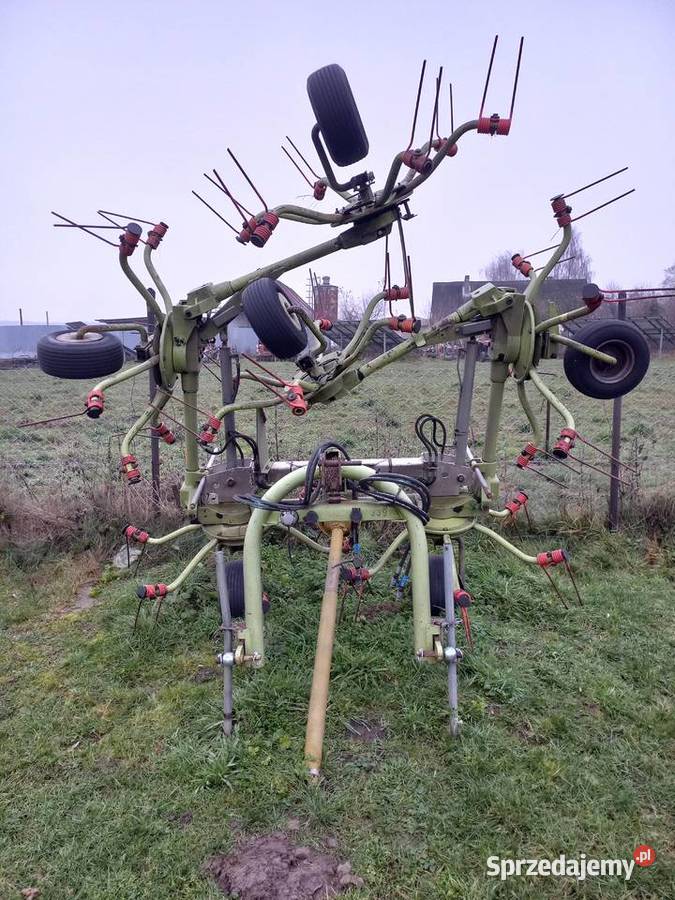 Przetrząsarka karuzelowa claas volto 740 h