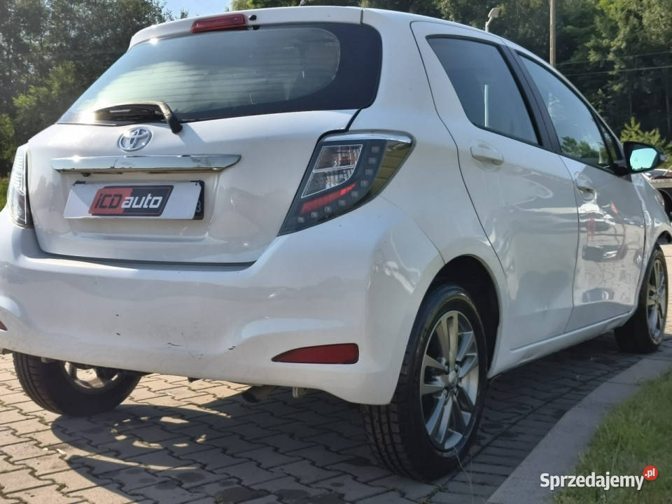 Toyota Yaris 14 d4d 90 6biegow tablet manualna małopolskie Kęty