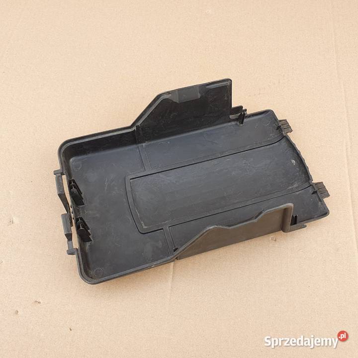 VW AUDI SEAT SKODA POKRYWĘ AKUMULATORA 1K0915443 Trzciel