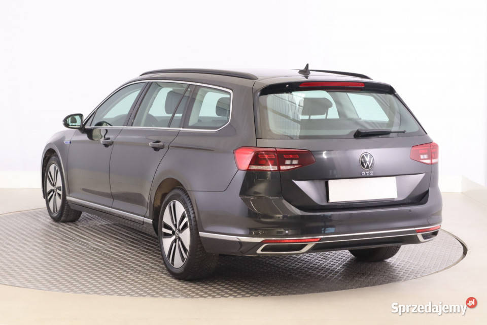 VW Passat 14 GTE Passat