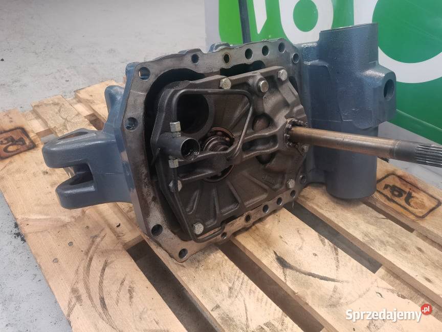 Valtra T 213 Obudowa WOM Pozostałe wielkopolskie