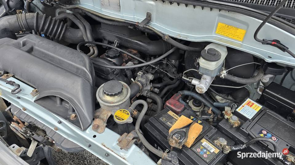 Toyota Hiace 25D Doka 6 osób zarejestrowany 78KM Nowy Świętów sprzedam