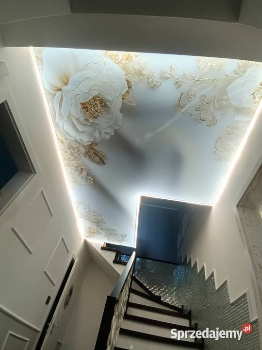 Sufit napinany z oświetleniem LED Lipno