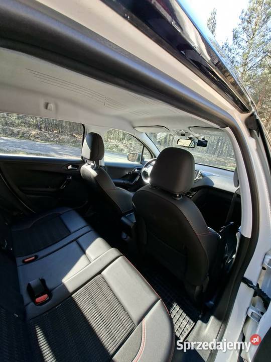 Peugeot 2008 16 120 BlueHdi Niedźwiada