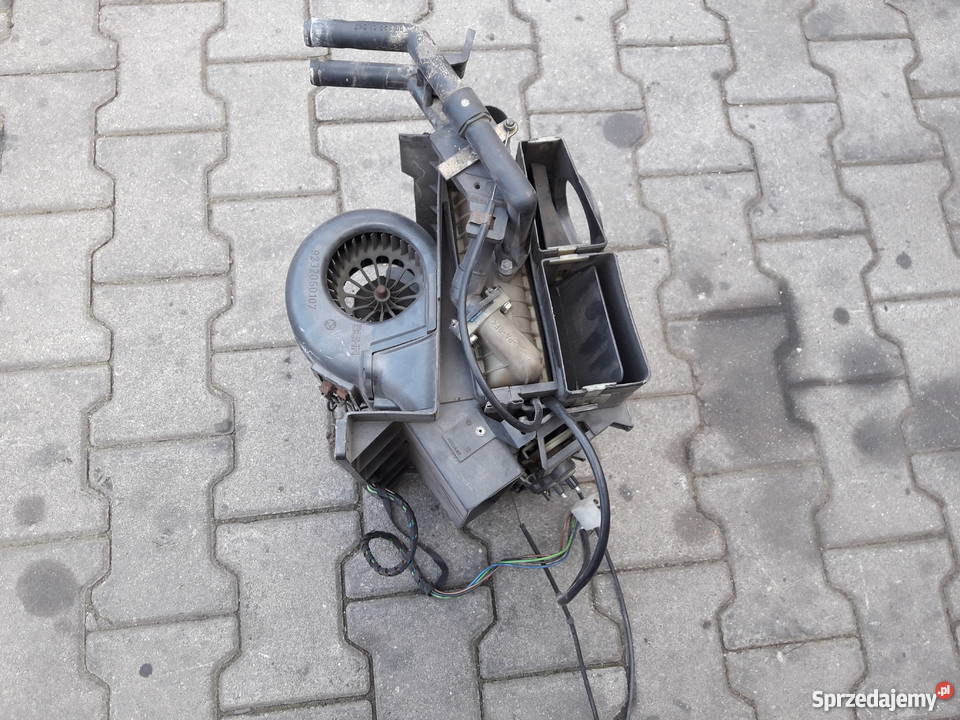 6738300561 NAGRZEWNICA Panel nawiewu mercedes Wyposażenie wnętrza Częstochowa