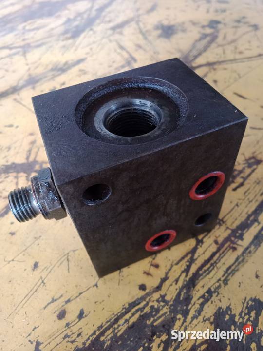 blok hydrauliczny dx710 dx 650 Deutz Fahra Deutz-Fahr Probostwo Górne