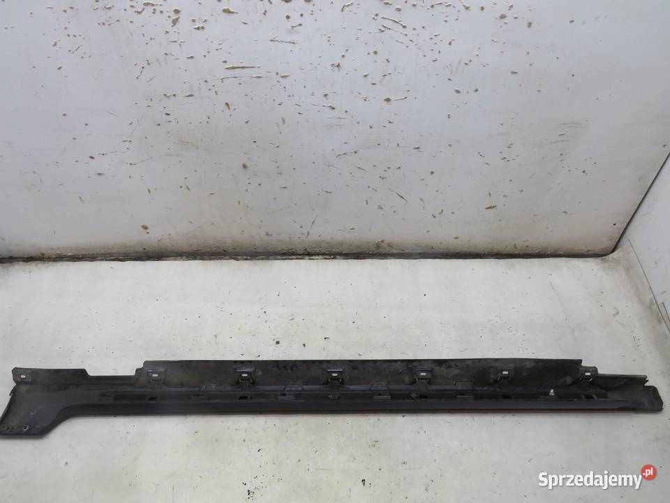 OSŁONA PROGU PRAWA PASSAT B8 KOMBI 3G0853858 osobowe Progi