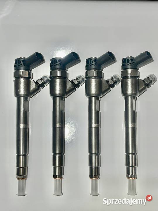 MercedesBenz 22 dci A6510703187 0445110574 Części samochodowe