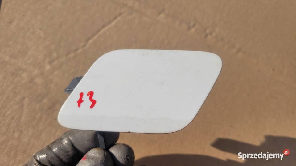 RENAULT MEGANE IV HB ZAŚLEPKA HAKA ZDERZAKA TYŁ osobowe śląskie Ruda Śląska