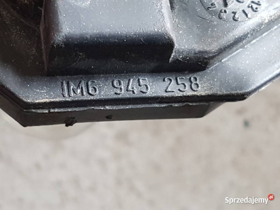 SEAT LEON I TOLEDO II WKLAD ZAROWEK GNIAZDO TYL Części montażowe Turek
