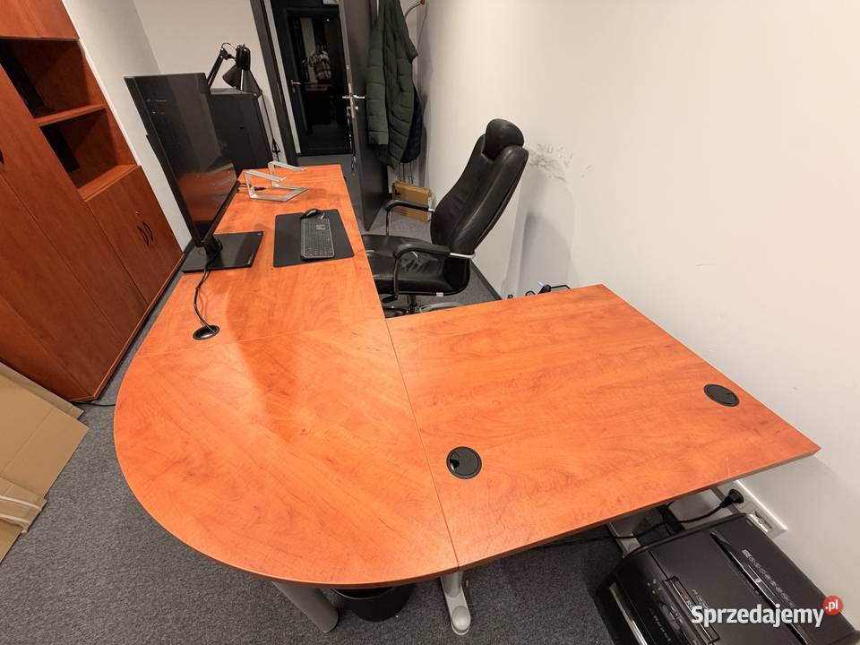 Zestaw mebli biurowych ABM biurka regał szafa małopolskie Kraków