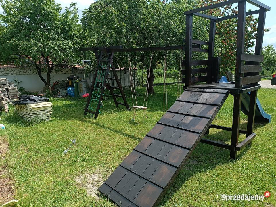 Plac zabaw drewniany duży solidny sprzedam