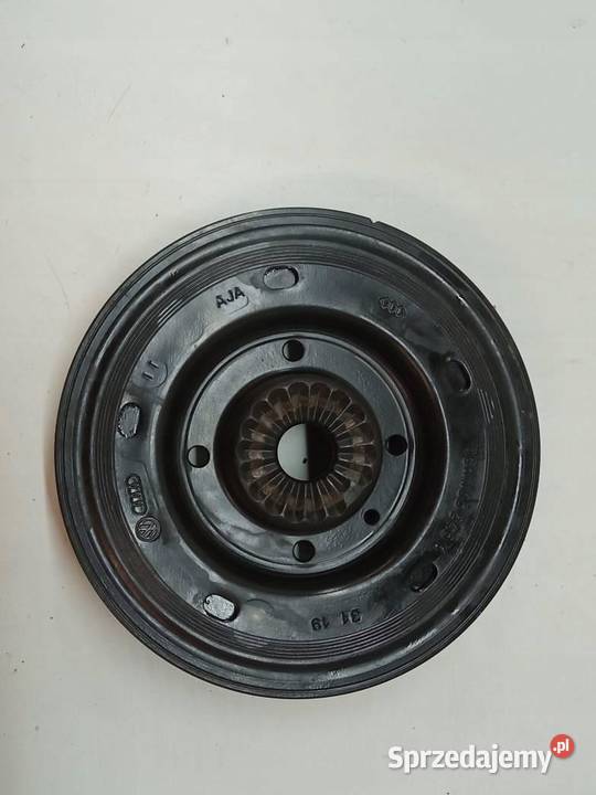 KOŁO PASOWE 06H105243M 20 TSI Skoda Superb III Elementy napędu