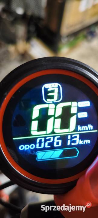 Hulajnoga elektryczna ENGWE Y600 830W w zestawie Hulajnogi elektryczne
