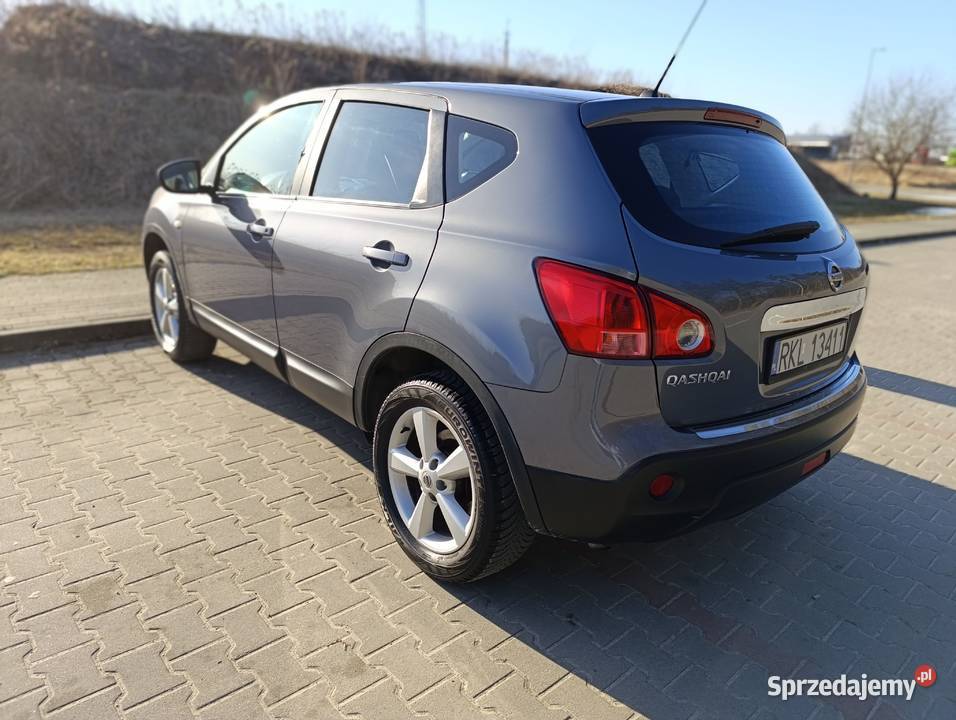 Nissan Qashqai 16 benzyna 114 2009 zadbany Werynia