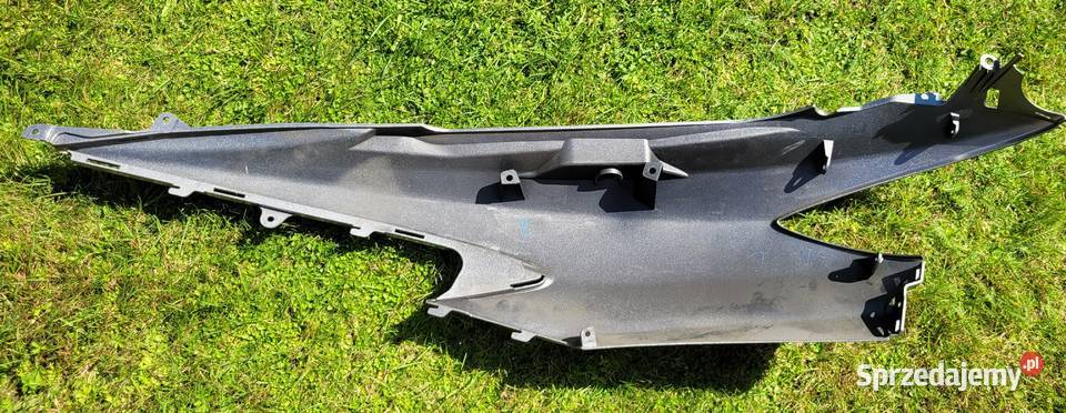 PRAWY zadupek plastik oslonabok boczek SUZUKI Plastiki wielkopolskie Piła