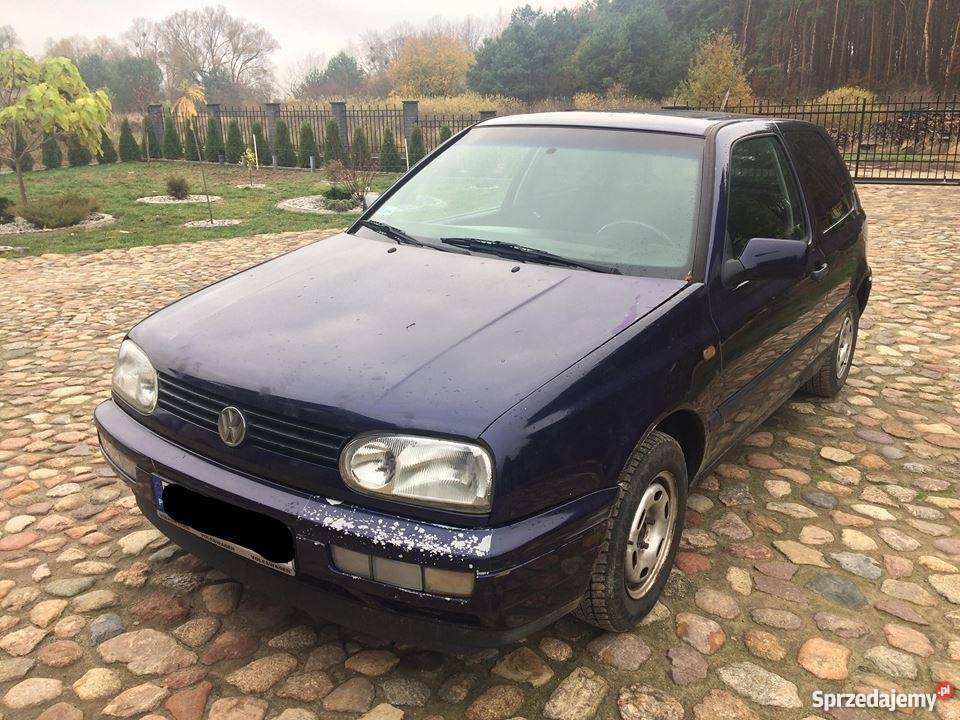 VW Golf 3 16 z hakiem stan auto z niemiec radio zachodniopomorskie