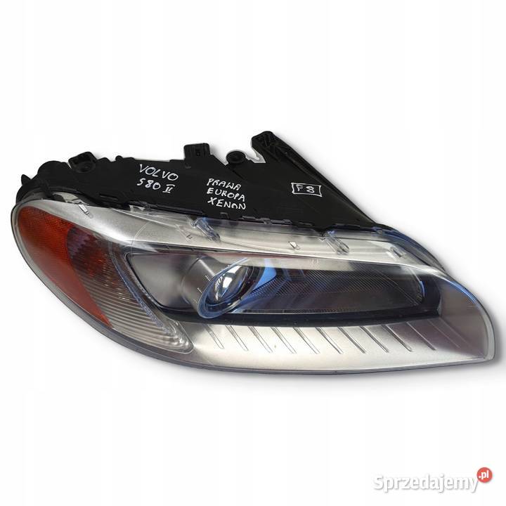 PRZEDNIA LAMPA PRAWA PRZEDNI REFLEKTOR Volvo V70 lubelskie Chełm