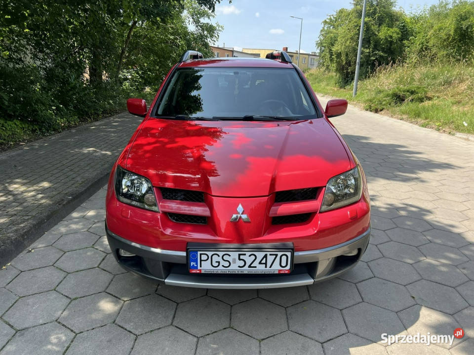 Mitsubishi Outlander Mitsubishi Outlander 4x4 nieuszkodzony