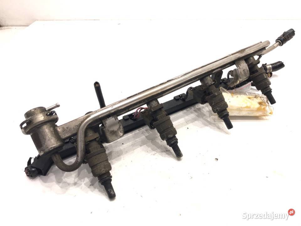 LISTWA WTRYSKOWA SEAT TOLEDO II 06A133317E 18 osobowe