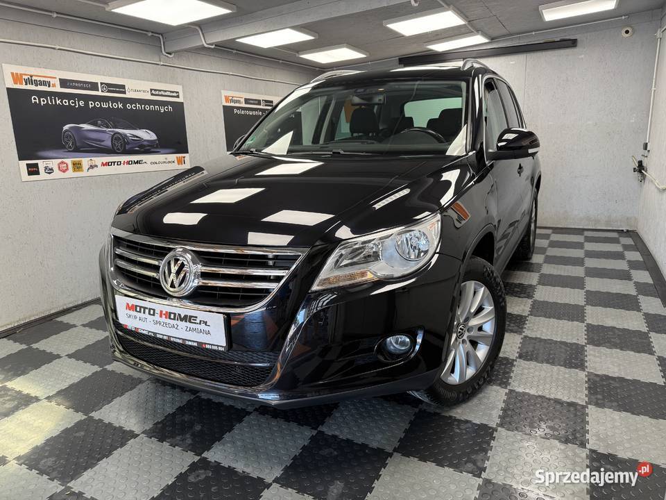 VW Tiguan Benzyna 14TSI czarny pełna dokumen lakier metallic Poznań