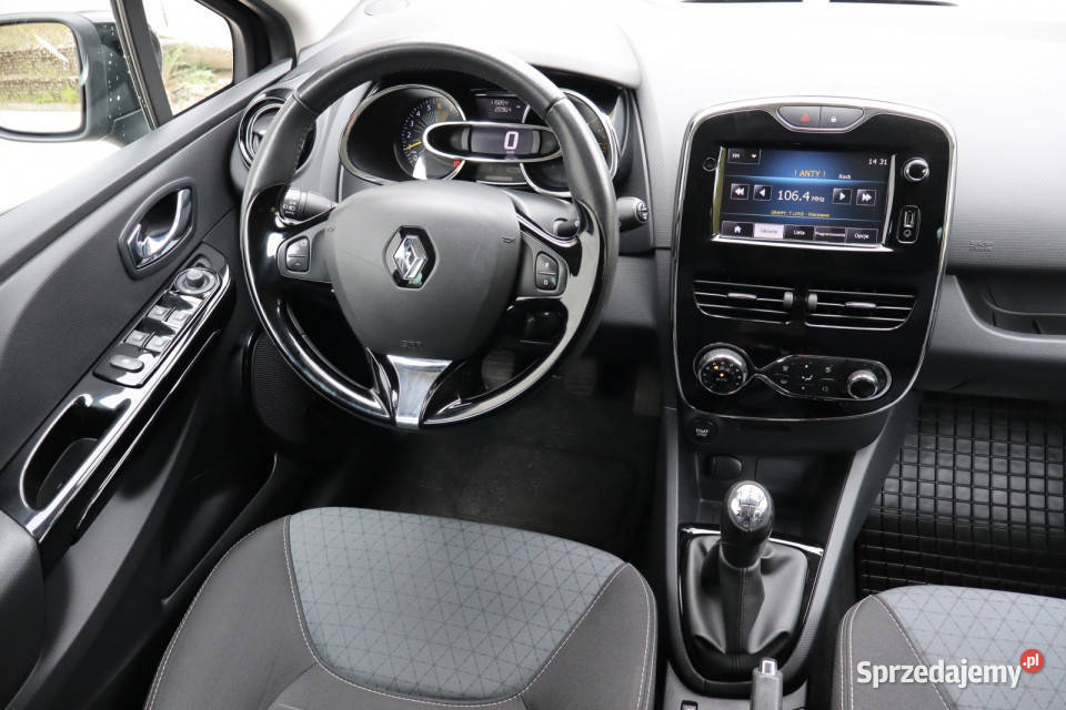 Renault Clio 09 TCe nieuszkodzony sprzedam