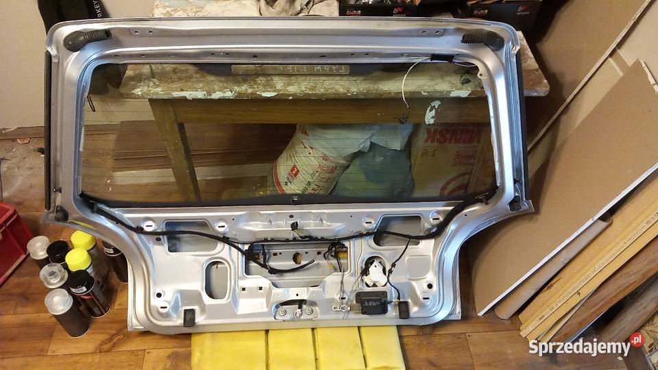 Sprzedam Klapę Bagażnika Audi a3 8l lift Fl LY7M Kamienica Królewska sprzedam