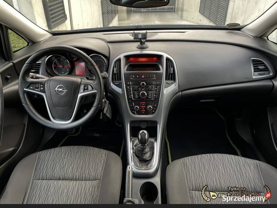 Opel Astra J 2013 Lift 17 Isuzu Nowa Rok produkcji 2013